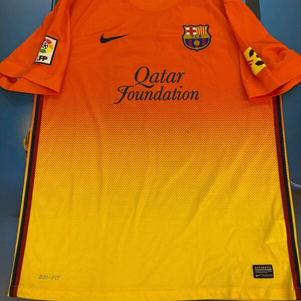 Camiseta alternativa del barcelona talle L 10 messi original de época excelente estado