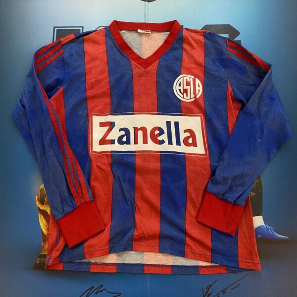 Camiseta mangas largas de  san lorenzo años 80  4 talle 42