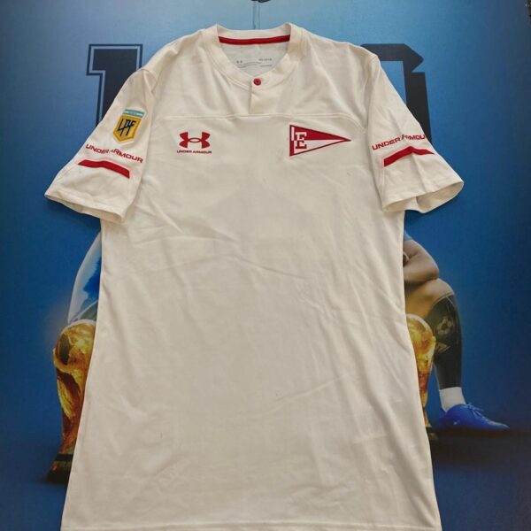 Camiseta alternativa de estudiantes de la plata usada por 24 ayala talle M