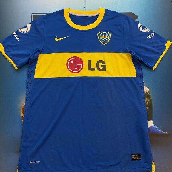 Camiseta de boca juni̇ors utileria 11 erviti talle L