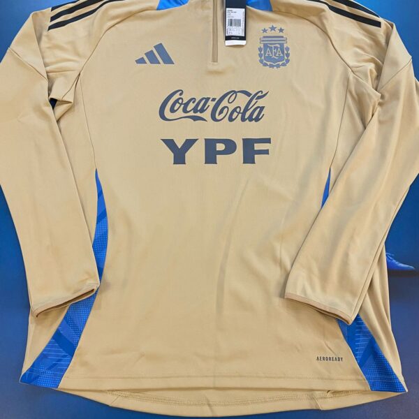 Buzo de la selección argentina 2025 talle XL