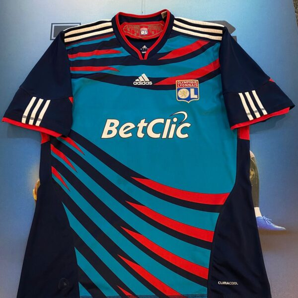 Camiseta de lyon 2010 9 lisandro talle L