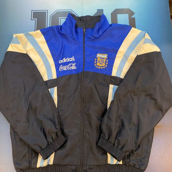Campera de la selección argentina 1996 talle 4