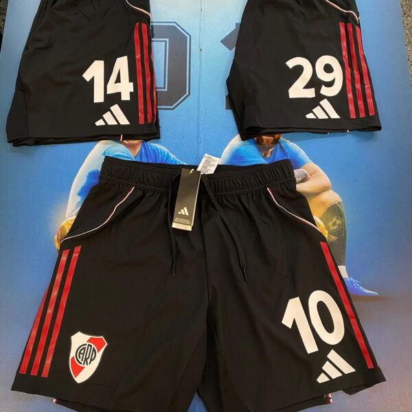 Short de River Plate 2025 2026 versión jugador numero 14