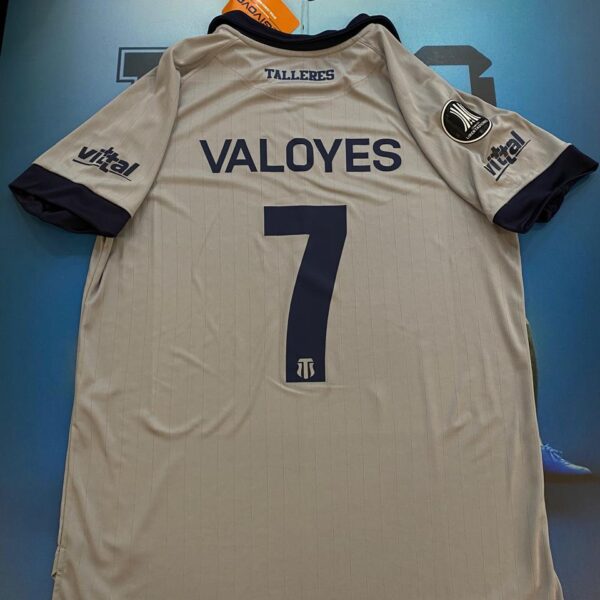 Camiseta alternativa de Talleres 7 Valoyes talle XXXL