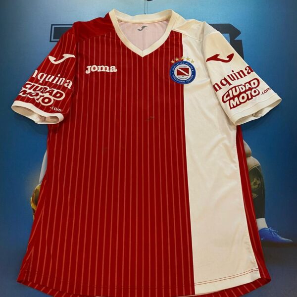 Camiseta de argentinos Jrs talle L 10 Riquelme original de época !