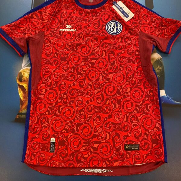 Nueva camiseta arquero de san lorenzo atomik 2026 roja