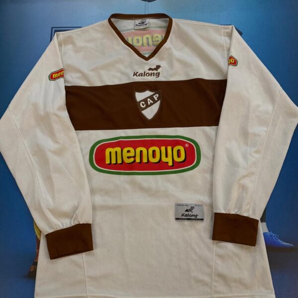 Camiseta mangas largas de Platense 2003 2004 usada por 9 Gonzalo Bergessio talle XL