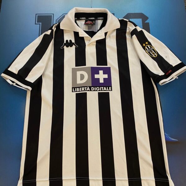 Camiseta de la Juventus 1998 1999 21 Zidane talle M