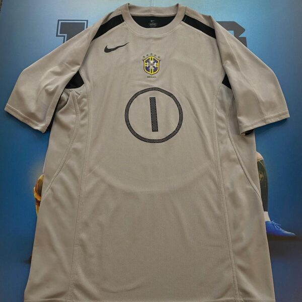 Camiseta de arquero de la selección de Brasil 2004 2005 1 Julio César talle L