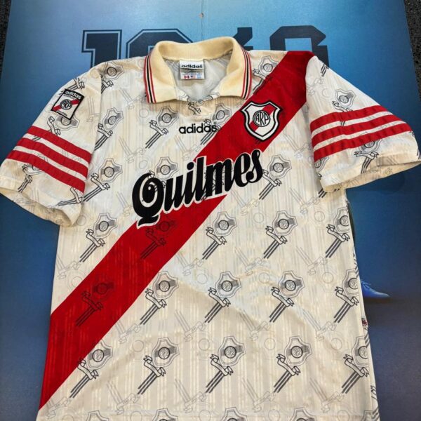 MATCHWORN camiseta de river año 1997 usada por el diablo Monserrat talle 4 #8