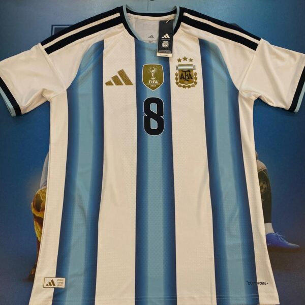 Camiseta de la selección Argentina 2026 8 Fernandez talle M