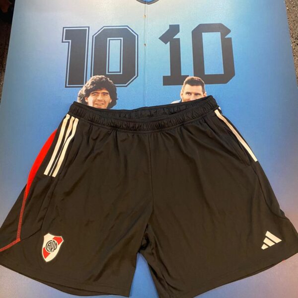 Bermuda de river con bolsillos 2025 talle XXL