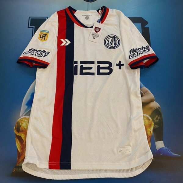 Camiseta alternativa de San Lorenzo 23 Hernández talle S