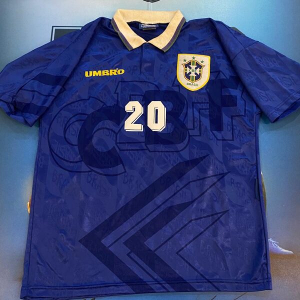 Camiseta alternativa de la seleccion de Brasil 1994 20 Ronaldo talle 4 (XL)