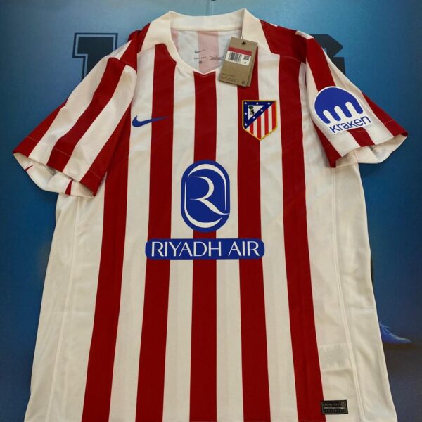 Camiseta del Atlético Madrid 19 Alvarez talle L