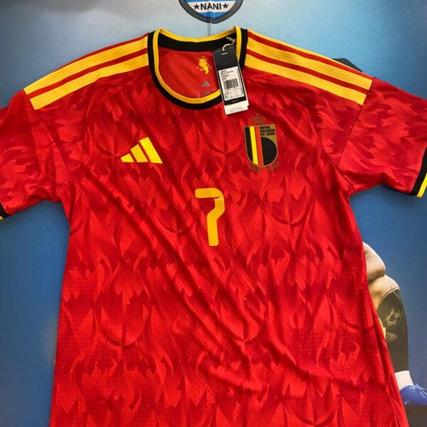 Camiseta de la selección de Bélgica   2026 versión jugador 7 De Bruyne talle L