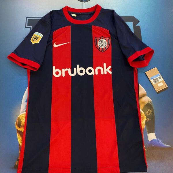Camiseta de San Lorenzo 80 Muniain talle M