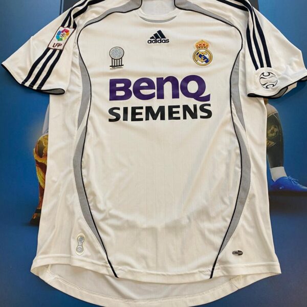 Camiseta del Real Madrid 9 Ronaldo talle M