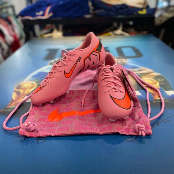 botines NIKE MERCURIAL  ROSA + NARANJA talle 10 US