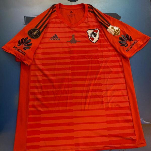 Camiseta de arquero de River Plate 2018 1 Armani talle L