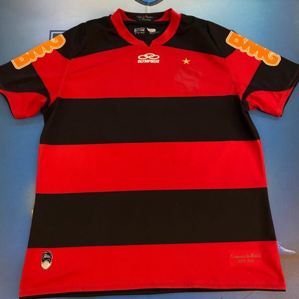 Camiseta de Flamengo 10 Ronaldinho talle L