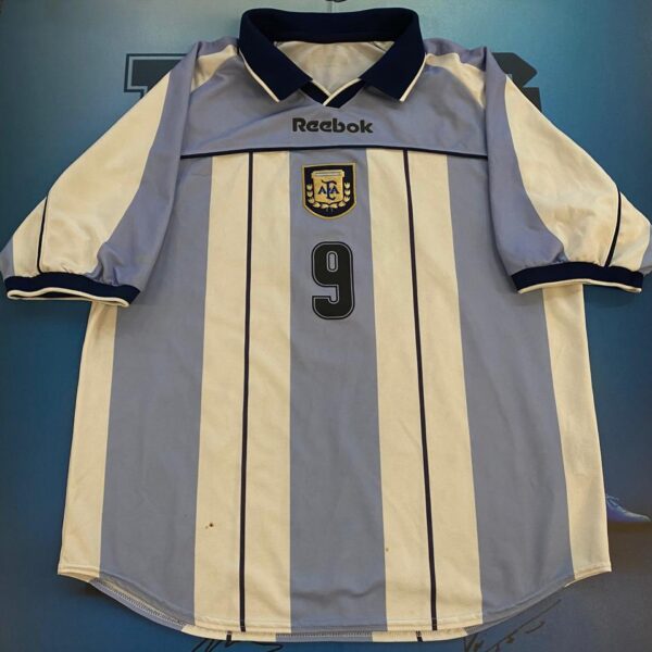 Camiseta de la selección Argentina 9 Batistuta talle M