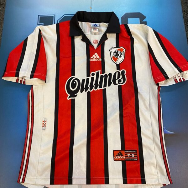 Camiseta de river tricolor año 1999 talle 5 7 saviola