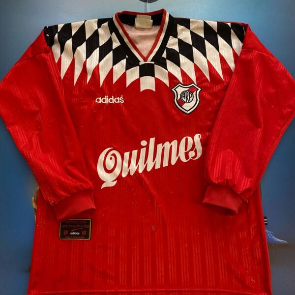 Camiseta alternativa mangas largas de River Plate 1995 1996 7 talle 3