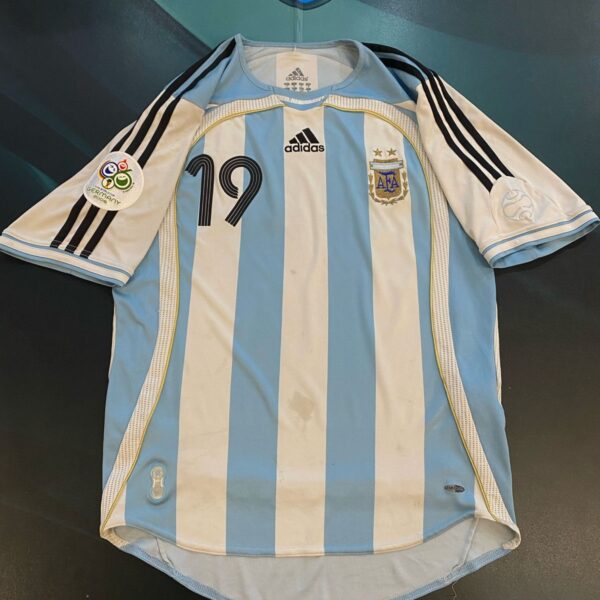 Camiseta de la selección Argentina 2006 19 Messi talle S