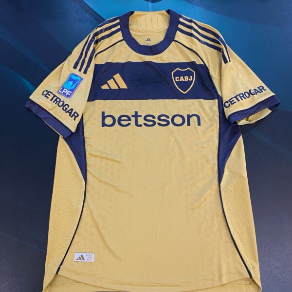 Camiseta alternativa de Boca Juniors versión jugador 5 Paredes talle M
