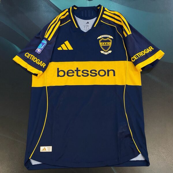 Camiseta de Boca Juniors versión jugador 5 Paredes talle M
