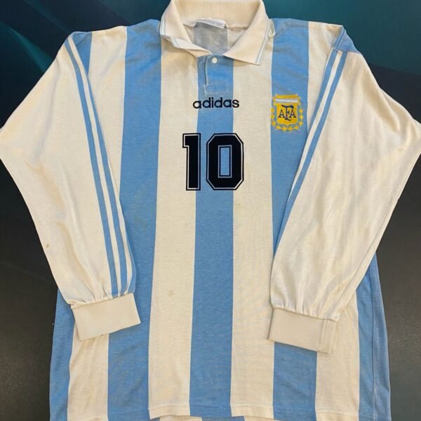 Camiseta de la selección argentina 1994 talle 2  10 maradona
