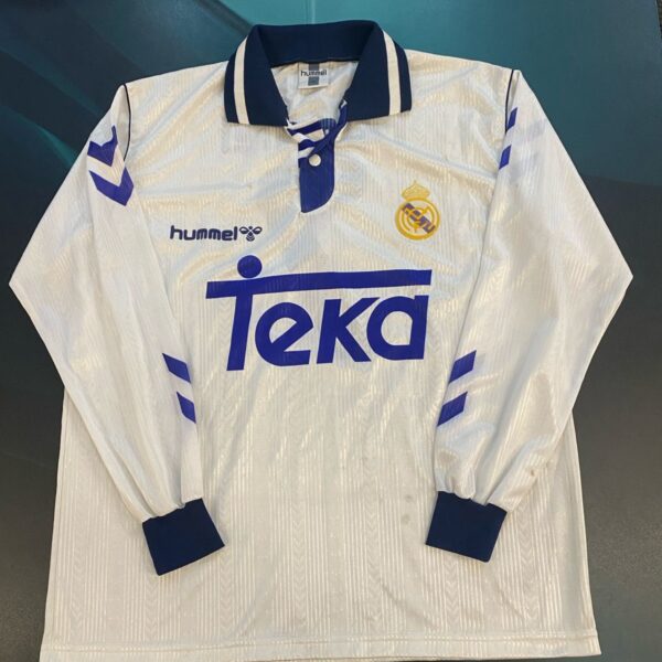 MATCHWORN  camiseta del Real Madrid titular 1993  7  butragueño