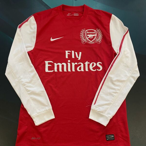 Camiseta del Arsenal 2011 8 Nasri talle M