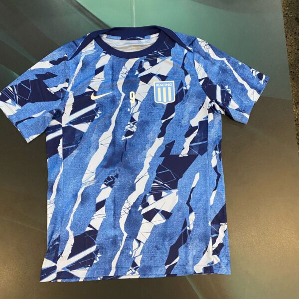 Remera prematch de racing club 2026 talle M con numero