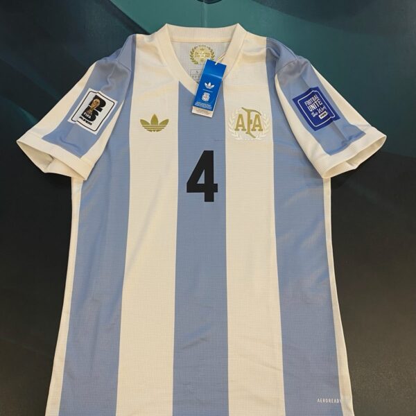 Camiseta de la selección Argentina 4 Montiel talle S