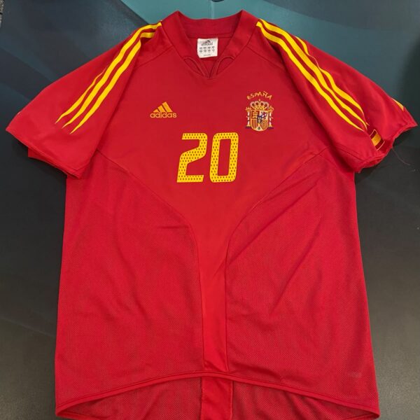 Camiseta de la selección de España  2004 20 Xavi talle M