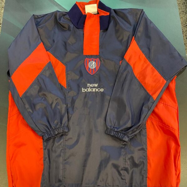 Rompeviento de san Lorenzo talle XL año 1998