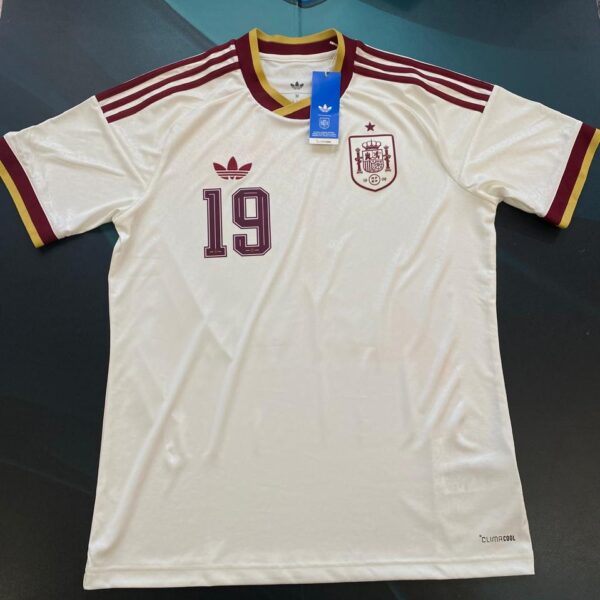 Camiseta alternativa de la selección de España 2026 19 Lamine Yamal talle M