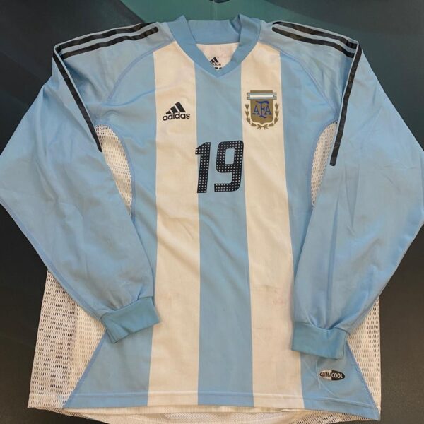 Camiseta mangas largas de la selección Argentina 2004 19 Ludueña talle L