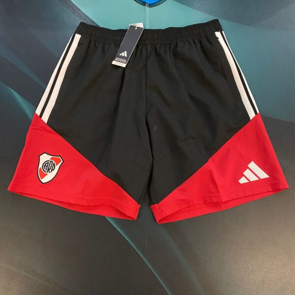 Bermuda de River Plate 2026 2027