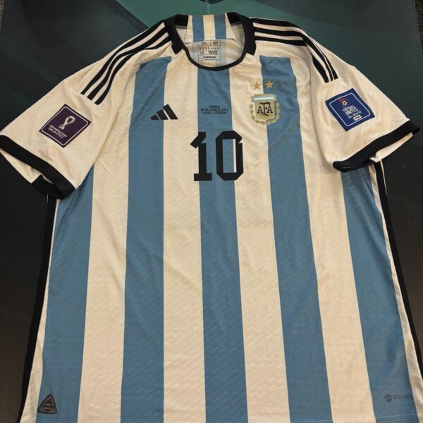 Camiseta de la selección Argentina  versión jugador final mundial Qatar 2022 10 Messi talle XXL