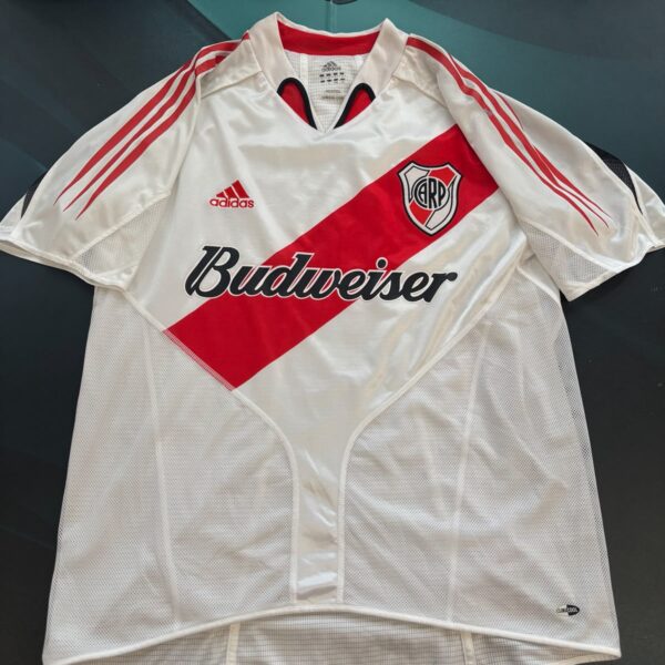 Camiseta de River Plate año 2005 10 el rolfi Montenegro talle L