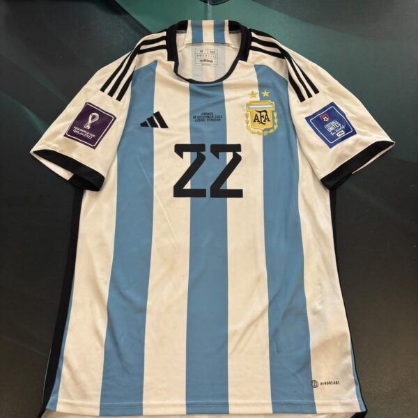 Camiseta de la selección Argentina final del mundial Qatar 2022 22 Martínez talle M