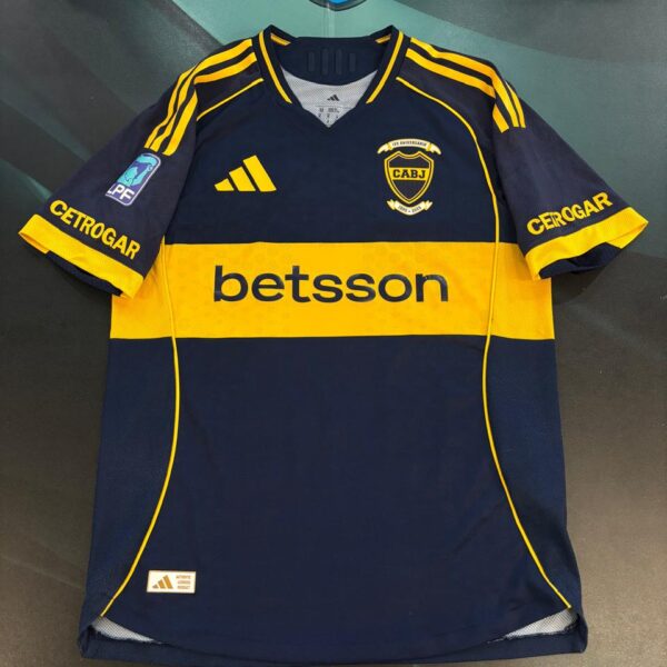 Camiseta de Boca Juniors 2025 2026 versión jugador 5 Paredes talle M