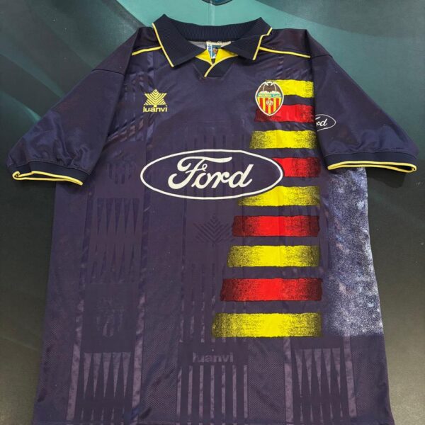 Camiseta alternativa del Valencia 1996 1997 13 Cáceres talle XL
