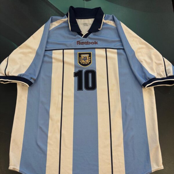 Camiseta de la selección Argentina año 2001 10 Romagnoli talle L