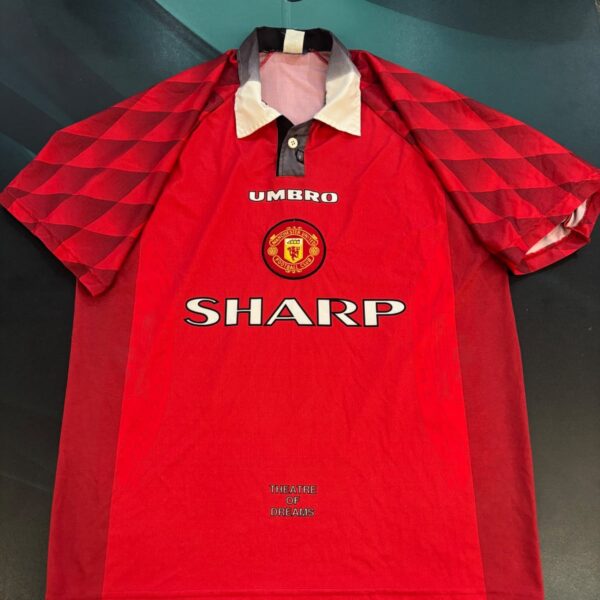 Camiseta del Manchester United 1996 1997 7 Cantona talle L