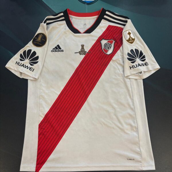 Camiseta de River Plate final copa libertadores 2018 23 Ponzio talle 16 años